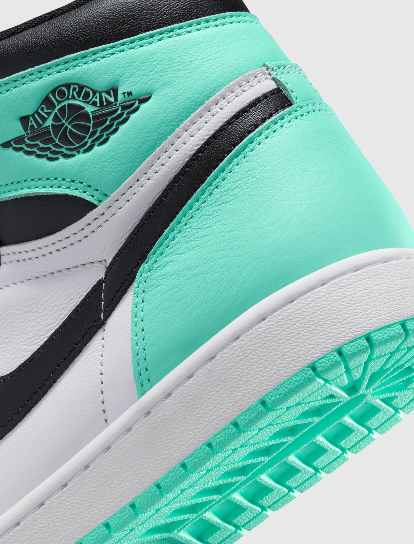 Air Jordan 1 Retro High OG Green Glow - Buy Now!