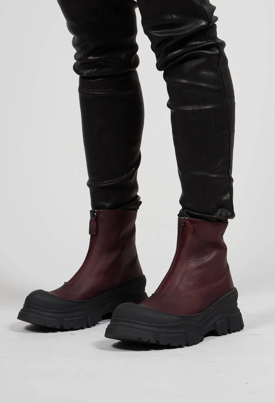 Ankle Boots in Gasoline Lagrain, Zip Front, Google SEO