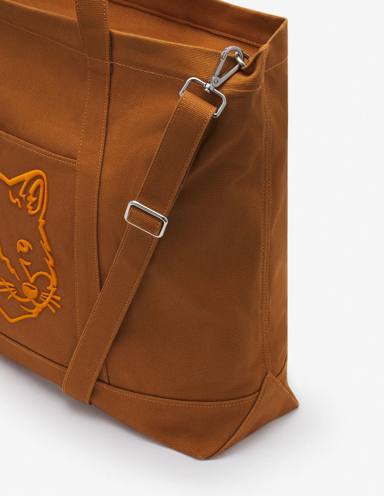 Bold Fox Head Xl Tote Bag Golden Brown