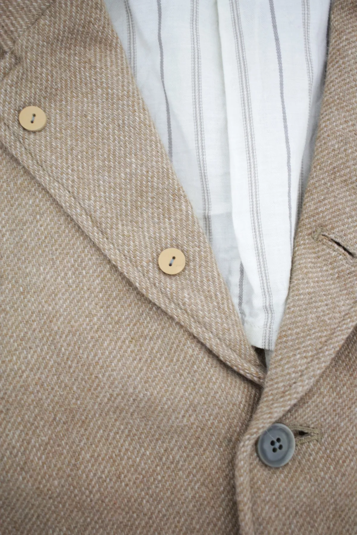 Classic Wool Check Blazer - Beige