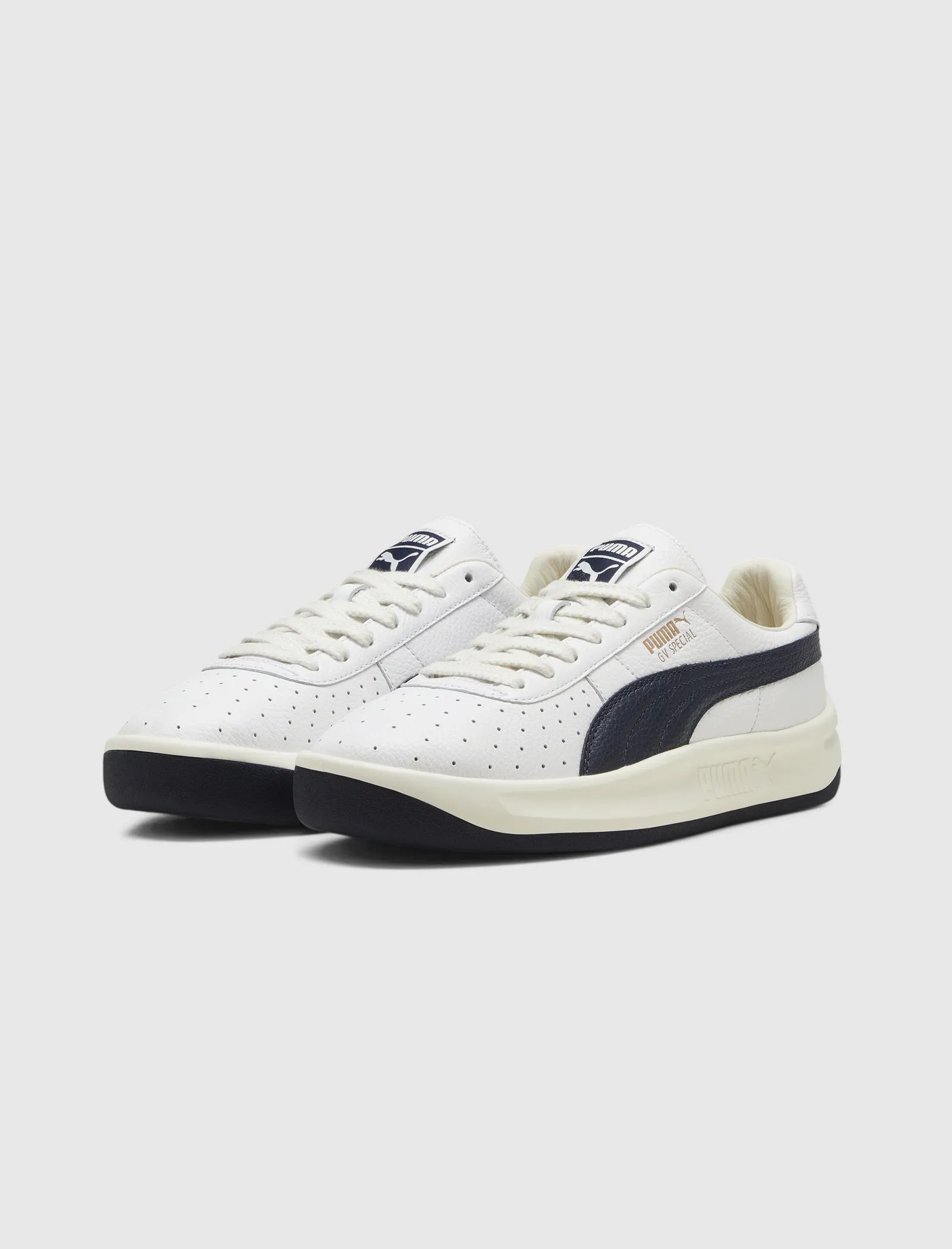 GV Special White Navy Frosted Ivory - Puma Sneakers