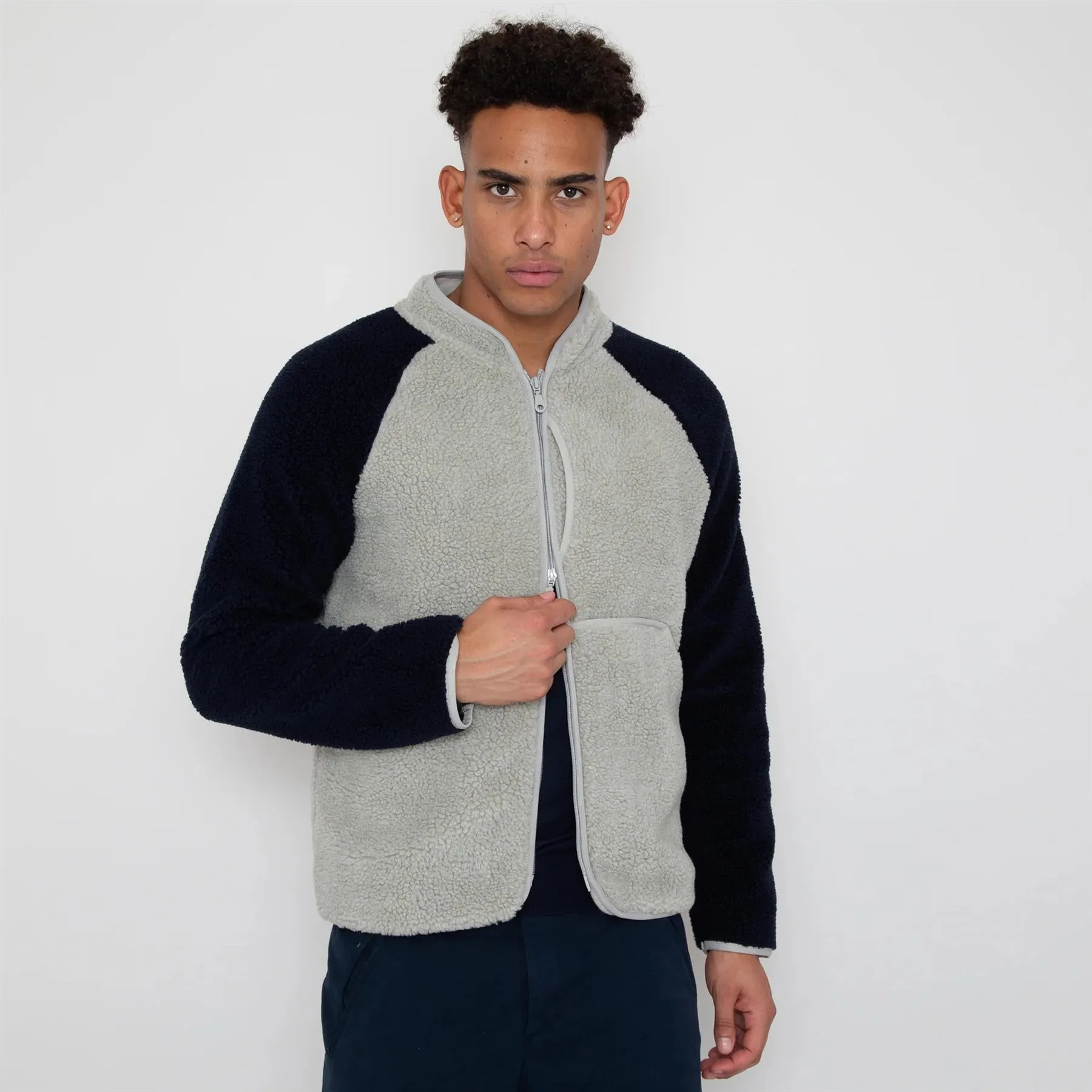 Himalayas Fleece Mid Layer Ash Grey/Deep Navy - SS24 is now optimized for Google search engine.