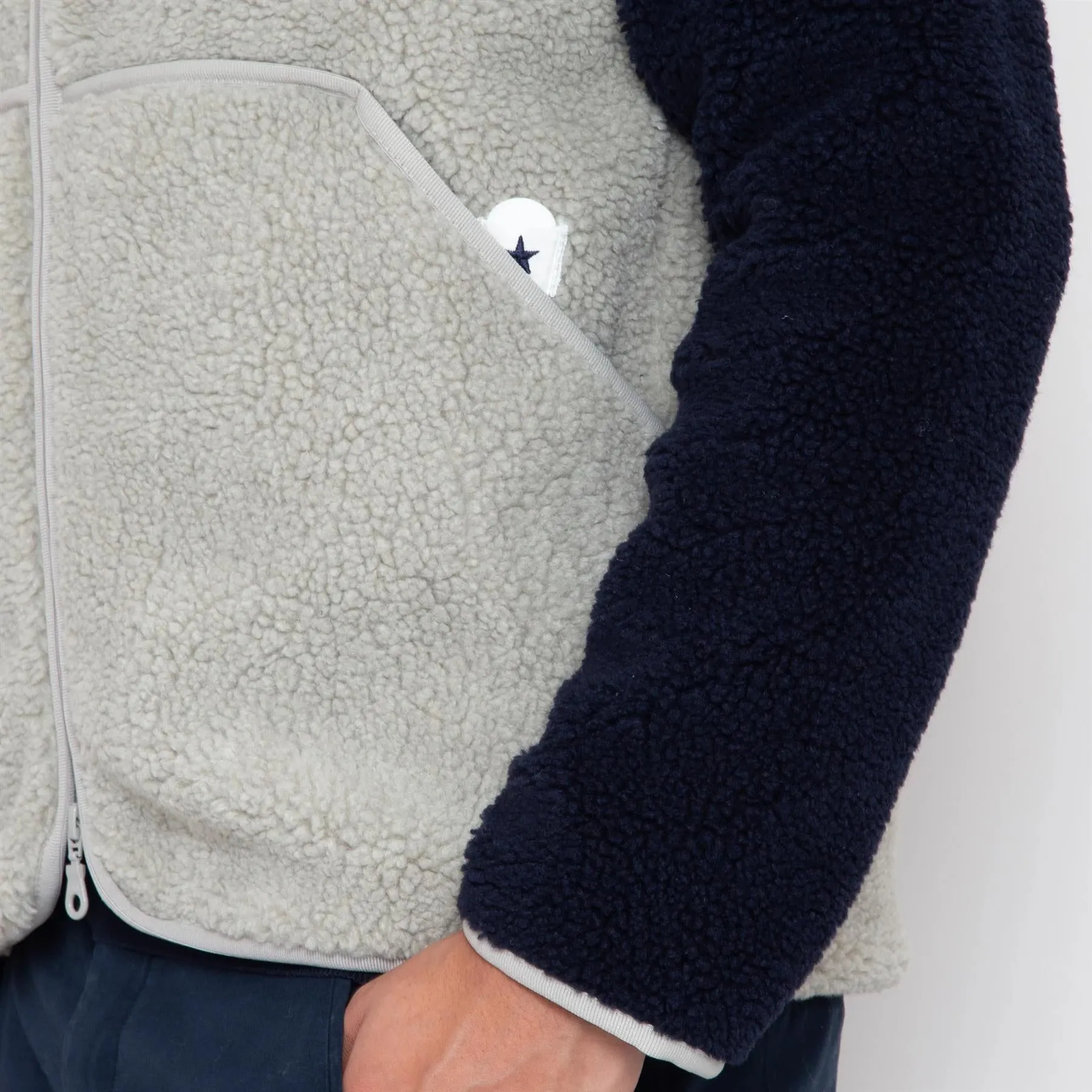 Himalayas Fleece Mid Layer Ash Grey/Deep Navy - SS24 is now optimized for Google search engine.