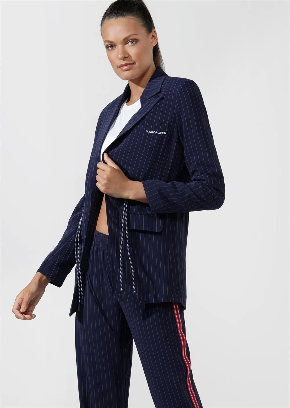 Lorna Jane It Girl Boyfriend Blazer in French Navy/White