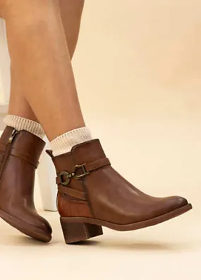 Lunar Solana Tan Ankle Boots