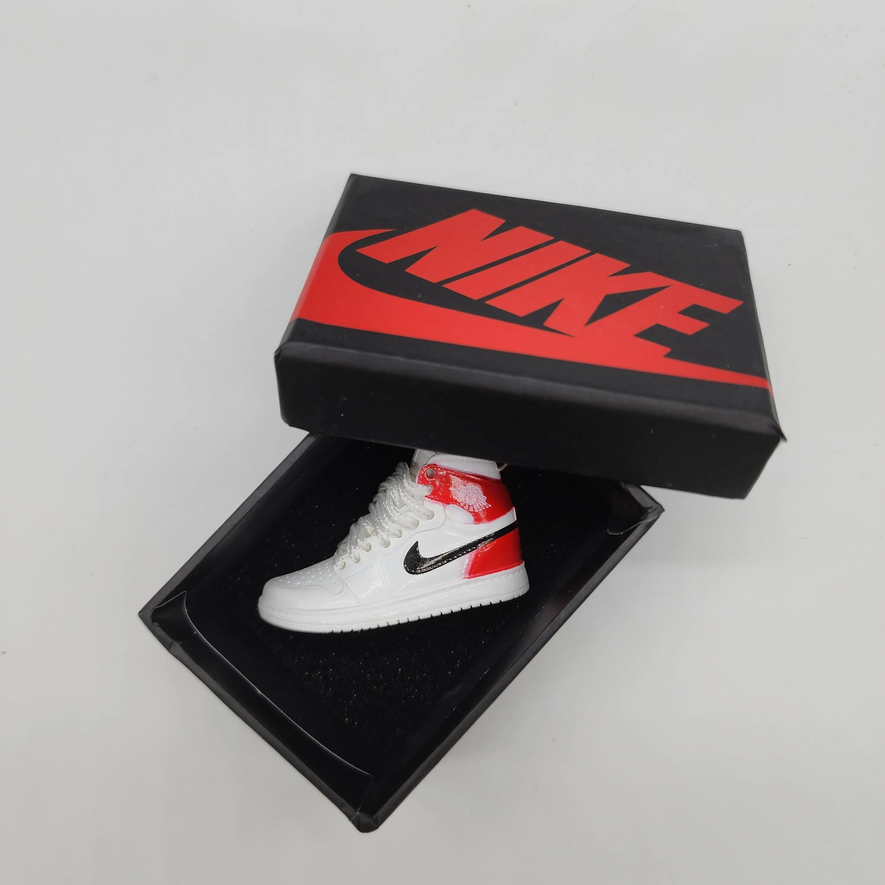 Mini Sneaker Keychain - Air Jordan 1 (White/ Red/ Black)