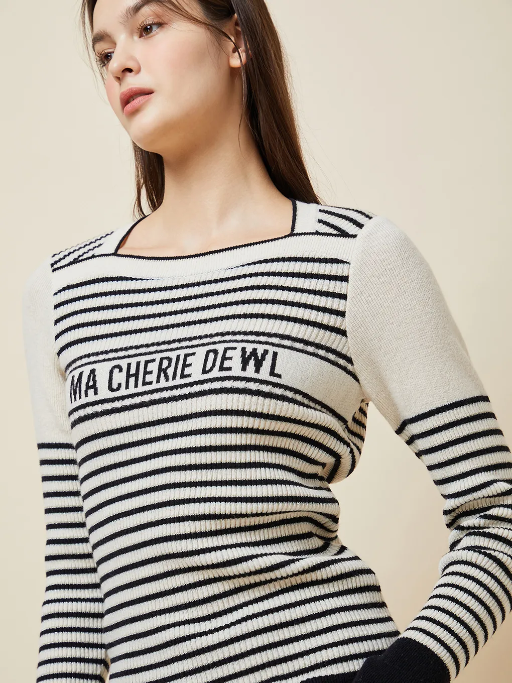 V-neck and Crewneck T-shirts by DEWL