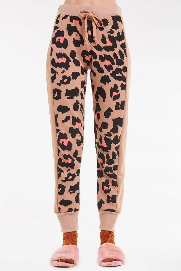 Wildfox Preppy Kitty Jogger Sweatpants - Sporty and Stylish