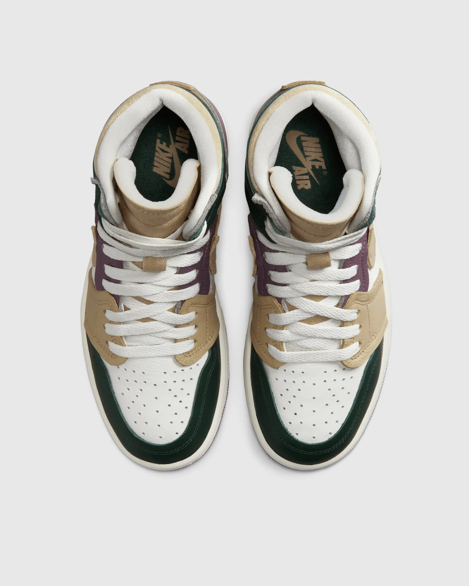 Womens Air Jordan 1 High in Galactic Jade