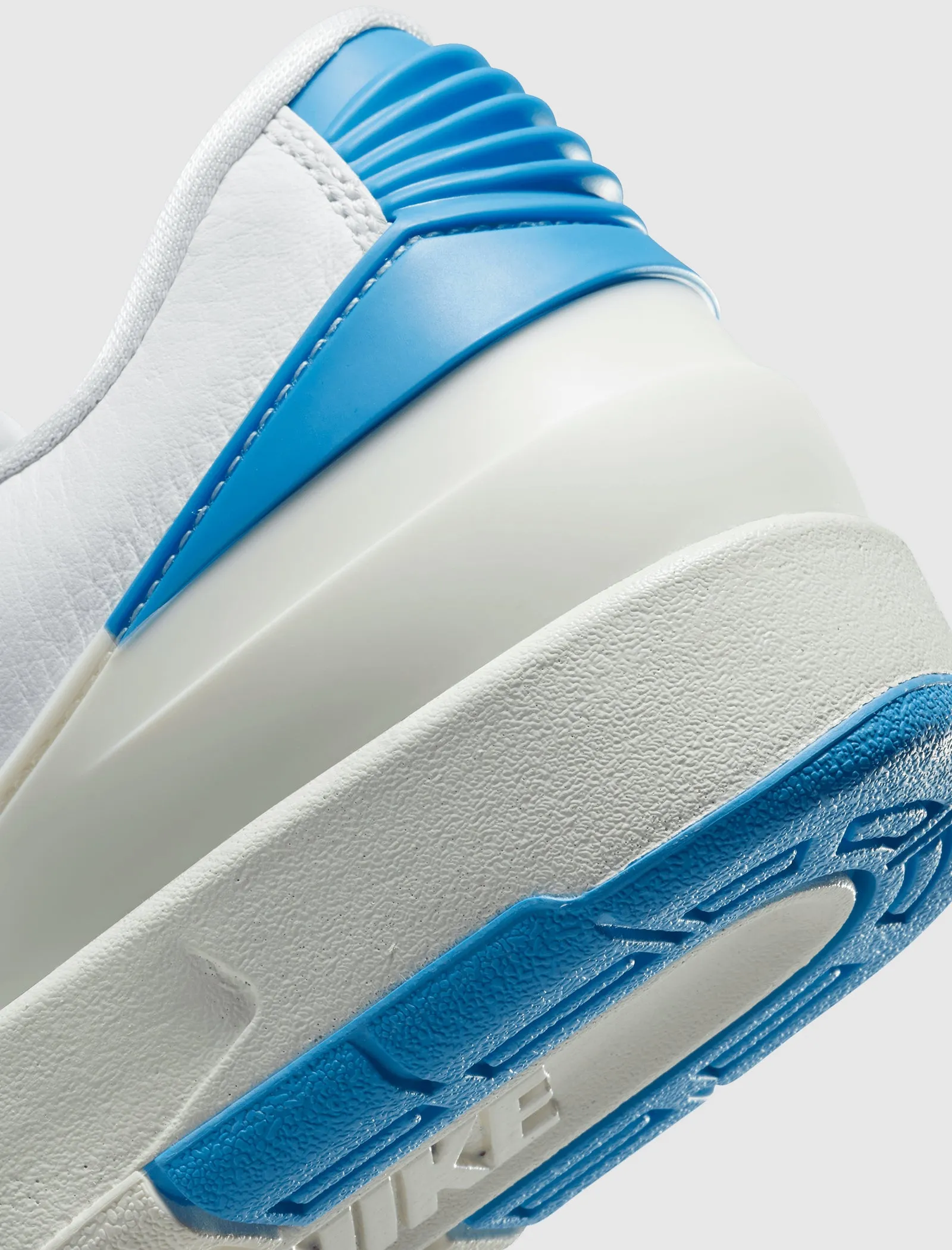 Women's Air Jordan 2 Retro Low - UNC to Chicago Nike Shoes